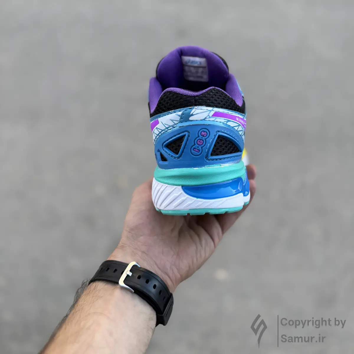 گالری تصاویر کتونی اسیکس کایانو 20  آبی زرد بنفش